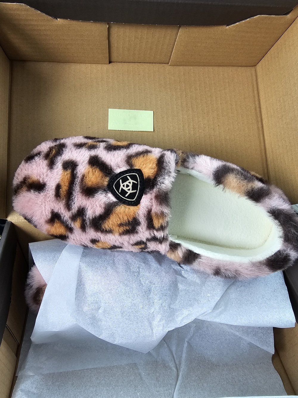 Faux Fur Leopard Print Slip-On Slipper - Pink/Tan/Black
